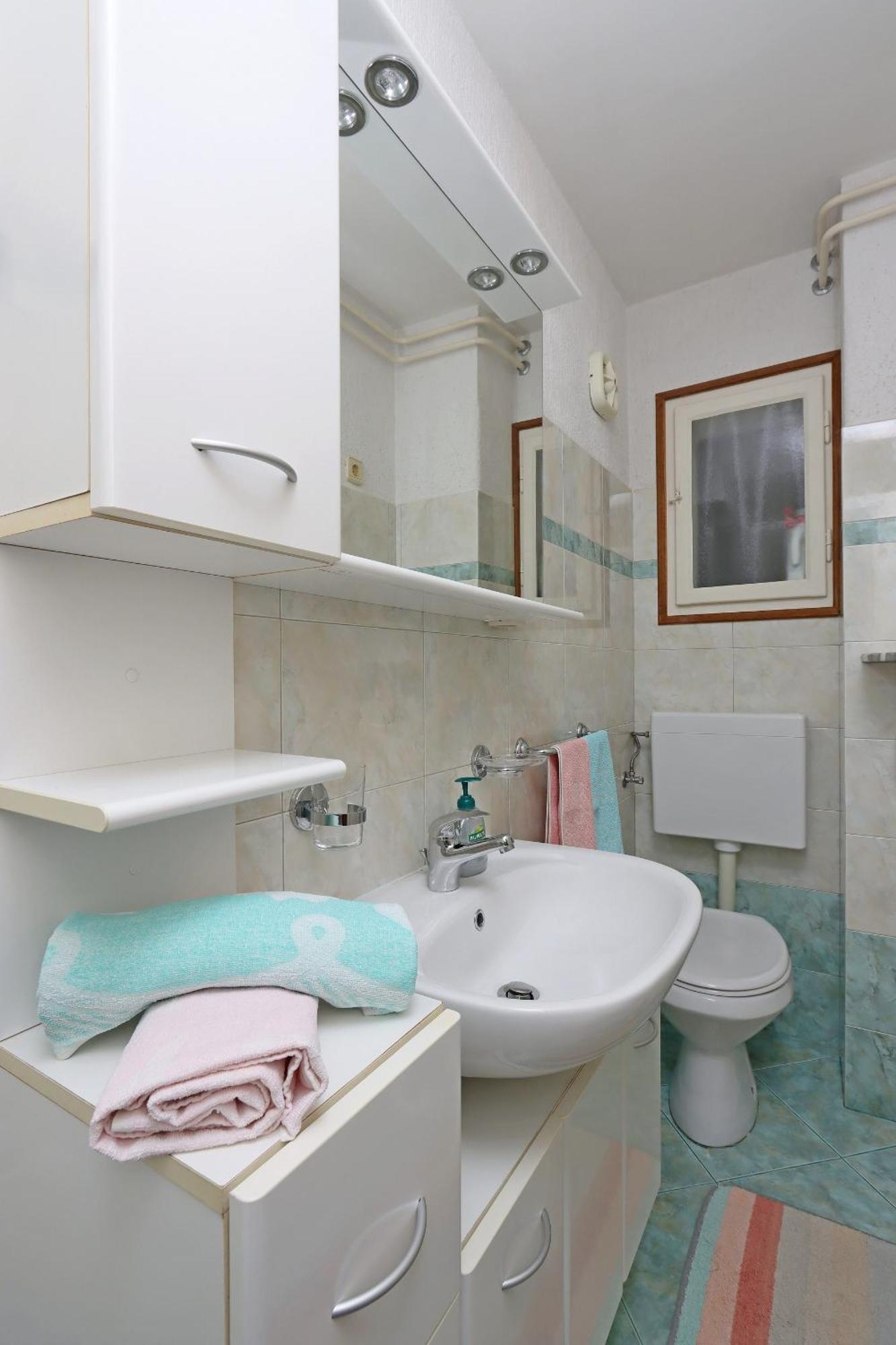 Apartments With A Parking Space Icici, Opatija - 7788 Phòng bức ảnh