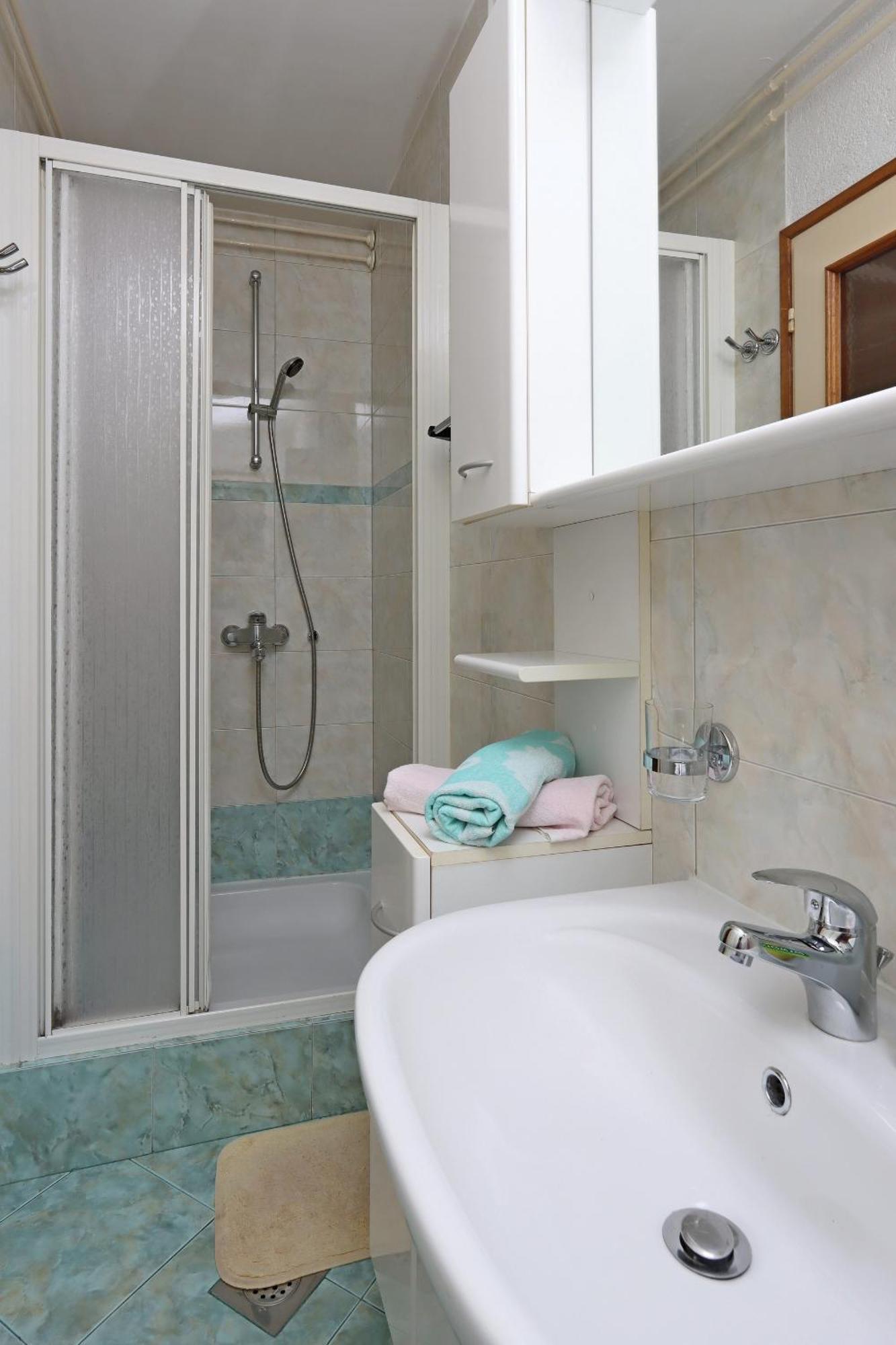 Apartments With A Parking Space Icici, Opatija - 7788 Ngoại thất bức ảnh